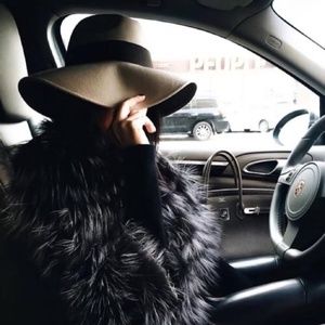 Meet your Posher, Ann